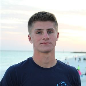 Meet your Posher, Casey